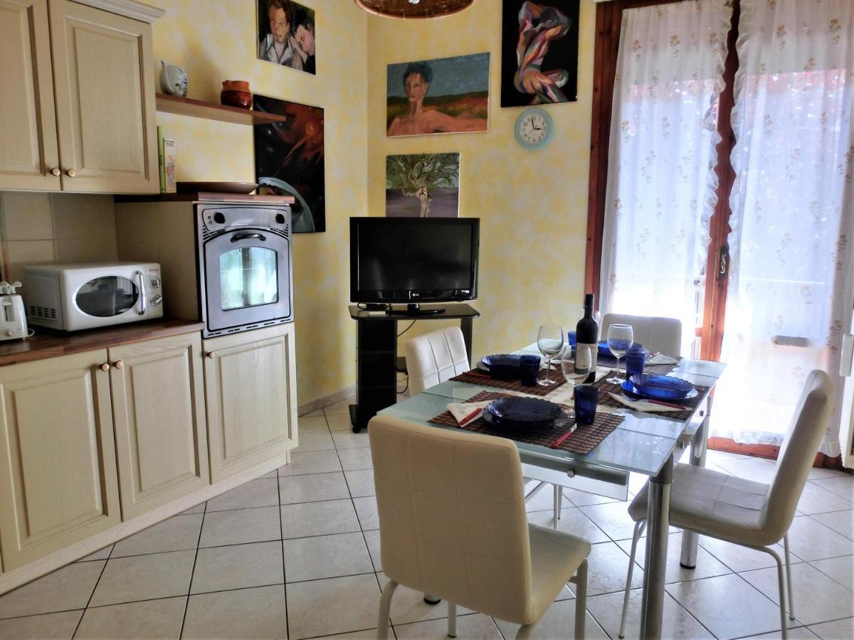 Casa Di Giada Appartamento Luminoso A Due Passi Dalla Tramvia Per Firenze スカンディッチ エクステリア 写真